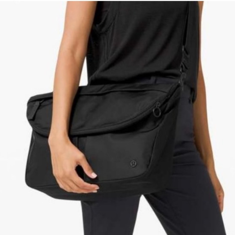 🍋Lululemon All Night Festival Bag *Large in Black
